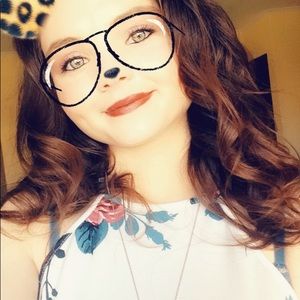 Meet your Posher, Sierra